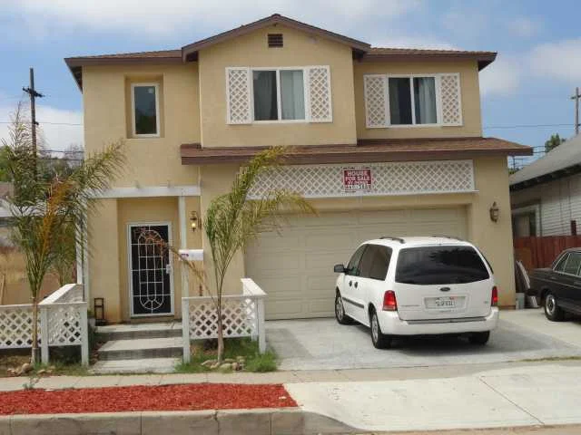 2540 Island Avenue, San Diego, CA 92102