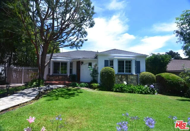 10332 Walavista, Los Angeles, CA 90064