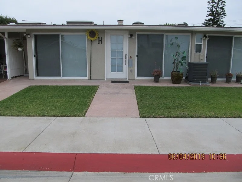 1232 Golden Rain Road 71H, Seal Beach, CA 90740