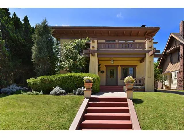 1863 Sunset Boulevard, San Diego, CA 92103
