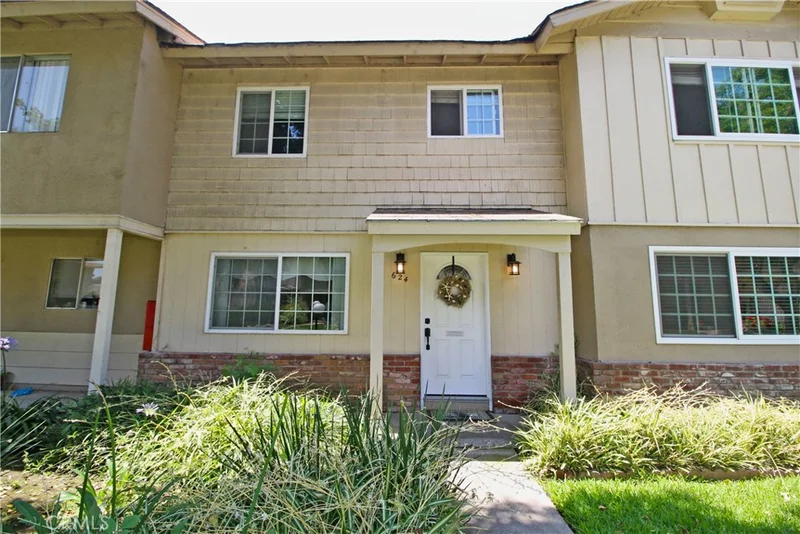 624 Lee, Azusa, CA 91702
