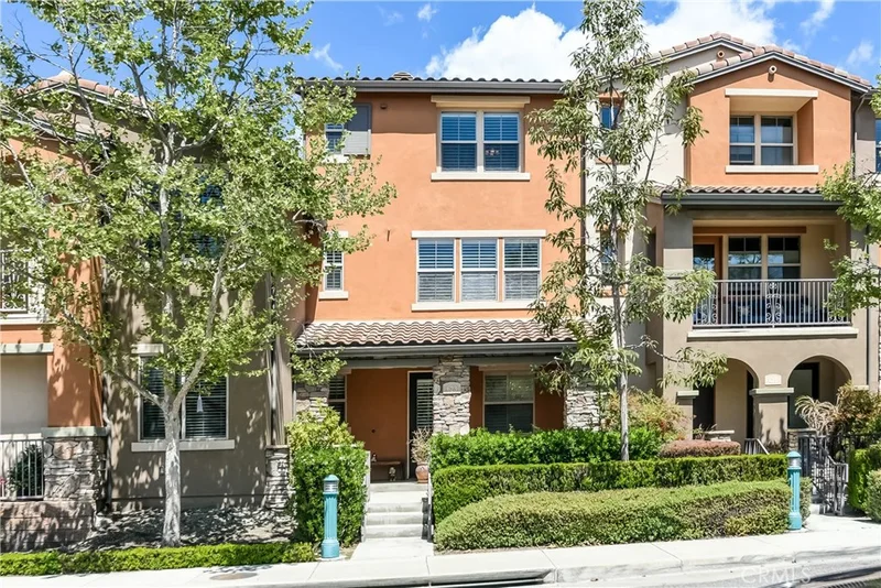 623 Mckenna, Claremont, CA 91711