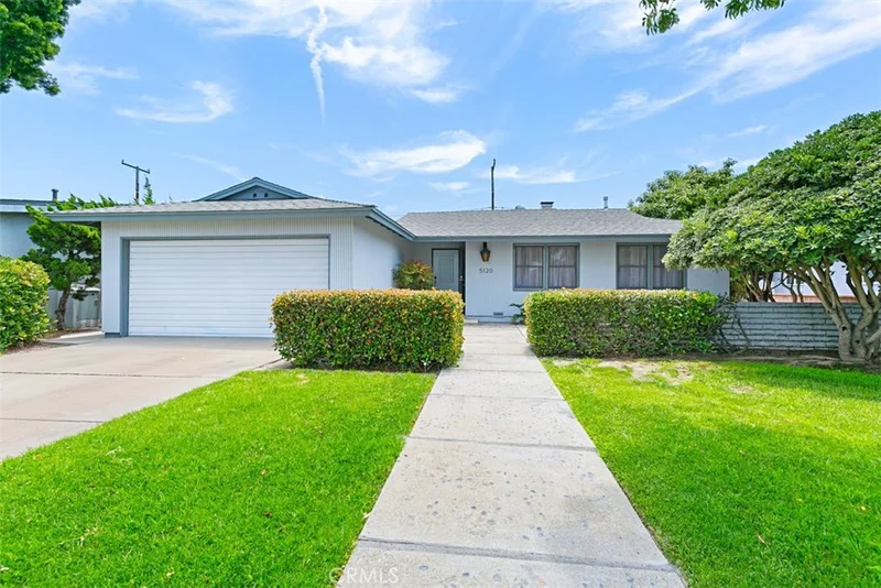 5120 Vernon, Long Beach, CA 90815