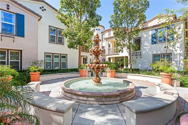 27 Baccus, Ladera Ranch, CA 92694