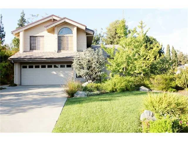 1184 Countrywood Lane, Vista, CA 92081