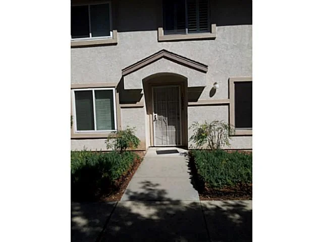 10324 Del Coronado Lane, Santee, CA 92071