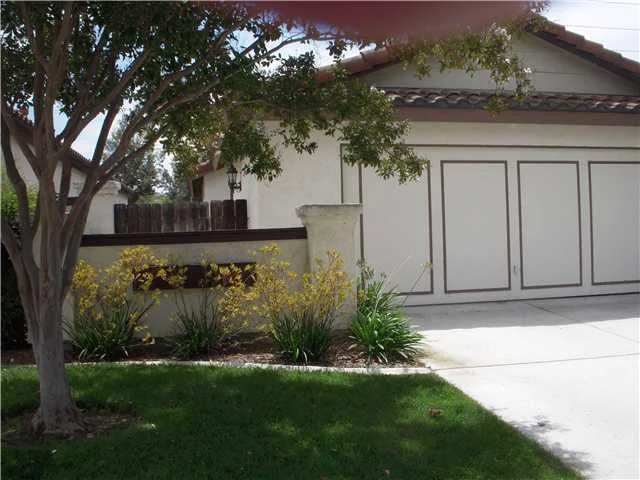 257 Smoke Tree Place, Oceanside, CA 92057
