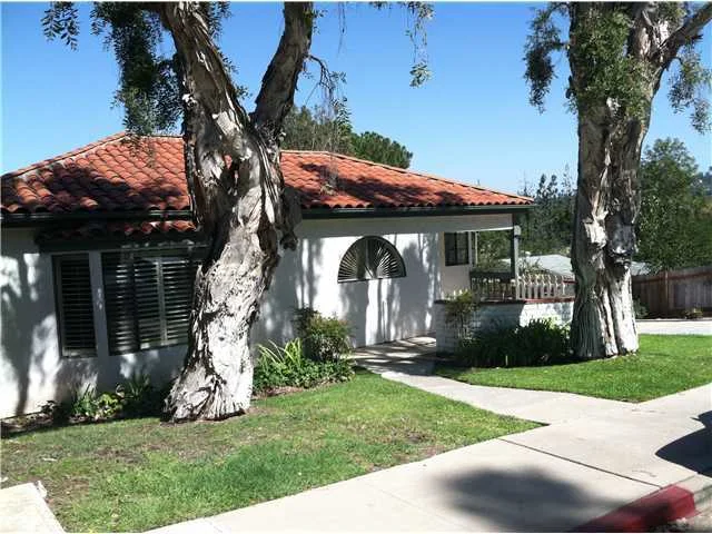 8620 Lemon Avenue 10, La Mesa, CA 91941