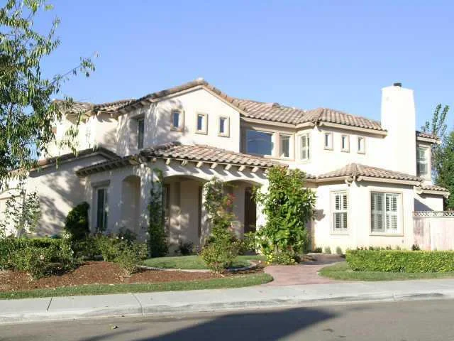 2962 Avenida Ciruela, Carlsbad, CA 92009