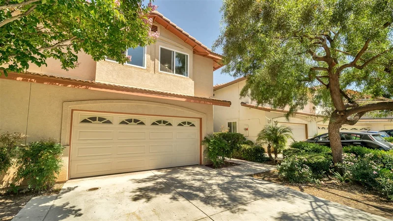 7953 Winter View Ct, El Cajon, CA 92021