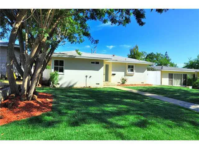 519 E 8th Avenue, Escondido, CA 92025