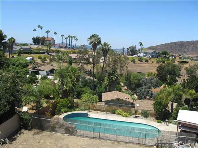 12384 Gay Rio Drive, Lakeside, CA 92040