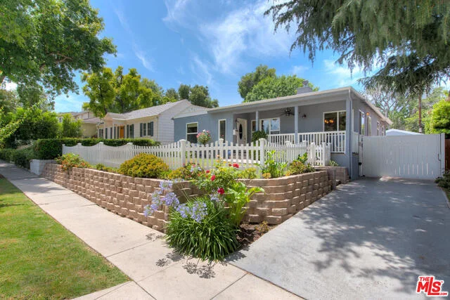 4121 Benedict Canyon, Sherman Oaks, CA 91423