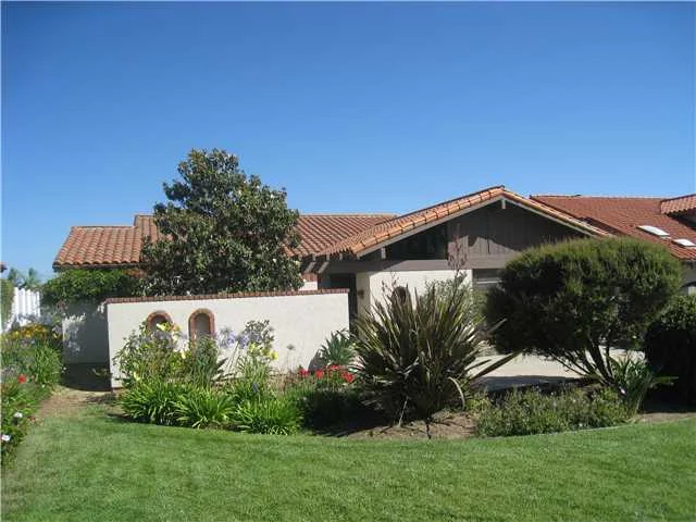 1034 Ridge Heights Drive, Fallbrook, CA 92028