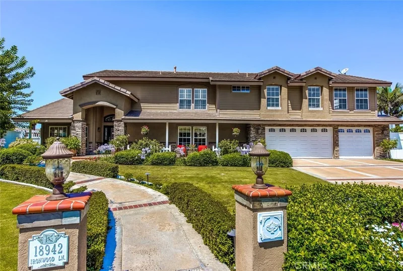 18942 Ironwood, North Tustin, CA 92705