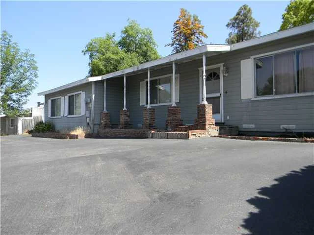 8741 Los Coches Road, Lakeside, CA 92040