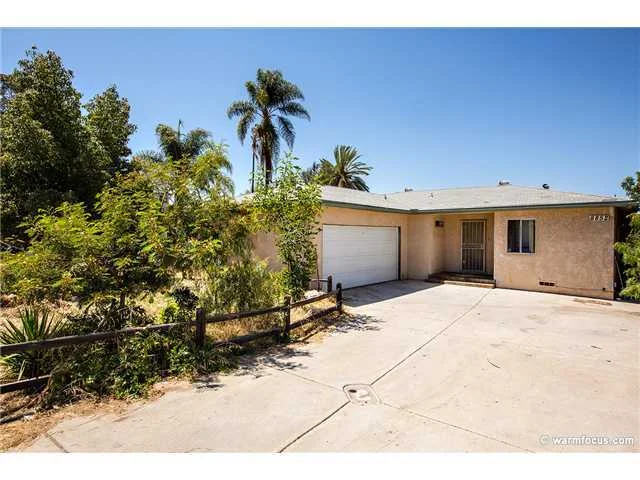 8852 Railroad Avenue, Santee, CA 92071
