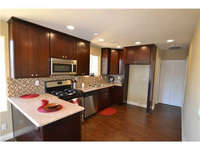 545 Ballantyne Street, El Cajon, CA 92020
