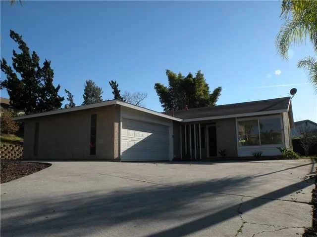 1161 Rose Street, Escondido, CA 92027
