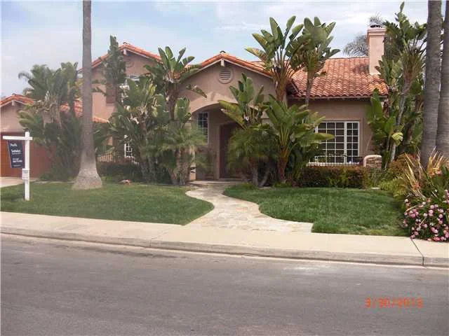 2712 La Gran Via, Carlsbad, CA 92009