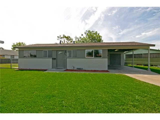 7687 Prairie Mound Way, San Diego, CA 92139