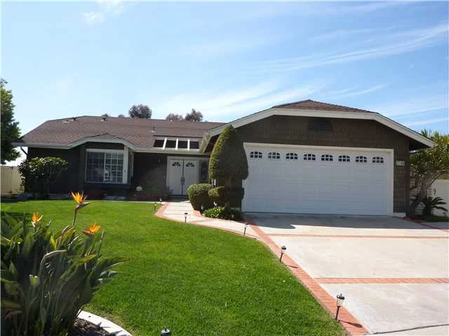 2746 Banff Court, Carlsbad, CA 92010