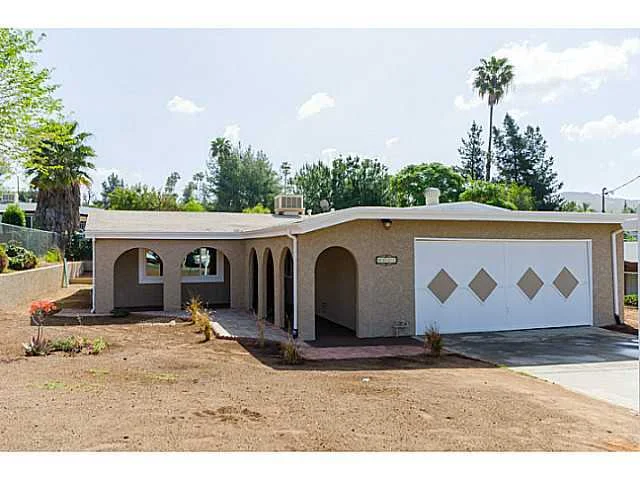 9037 Bubbling Wells Road, Lakeside, CA 92040