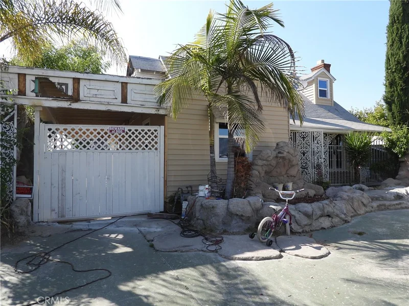 12335 Laurel, Whittier, CA 90605