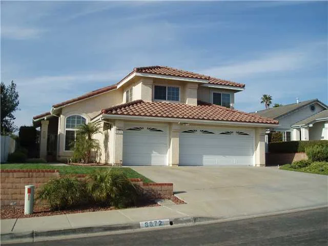 8872 Calle Tragar, San Diego, CA 92129