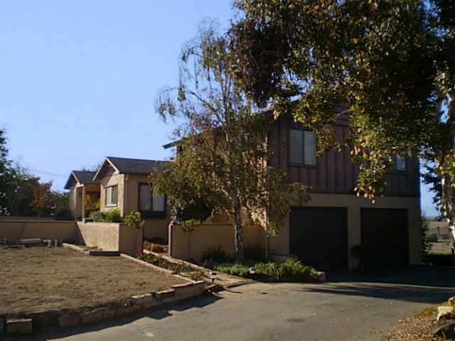 1864 Winterwarm Drive, Fallbrook, CA 92028