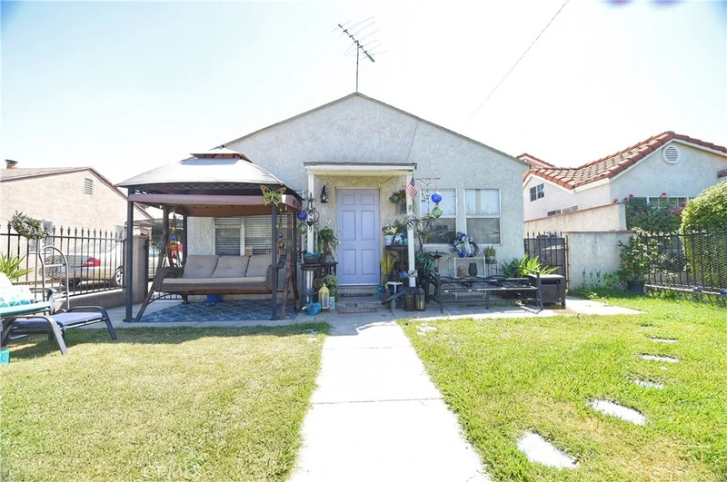1029 Western, Colton, CA 92324
