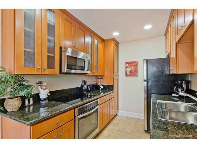 8560 Via Mallorca #D, La Jolla, CA 92037