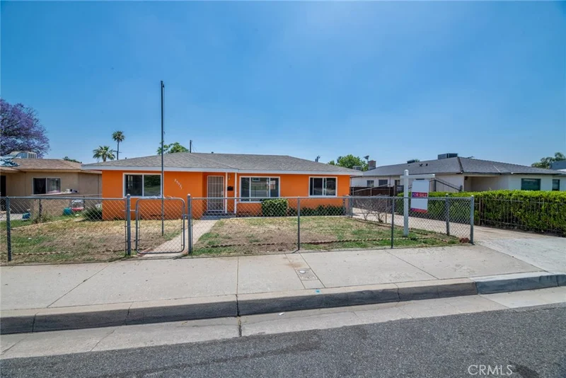 25571 Pacific, San Bernardino, CA 92404