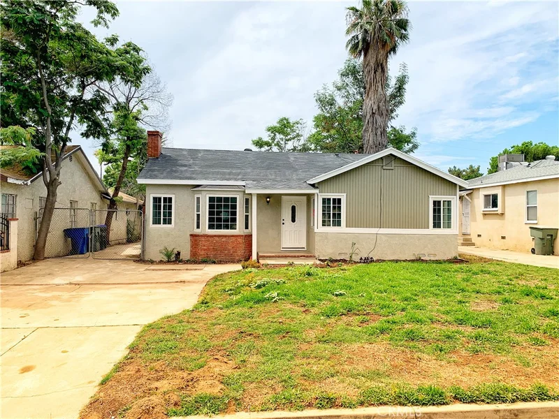 1041 27th, San Bernardino, CA 92405