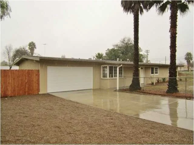 5242 5th Street, Fallbrook, CA 92028