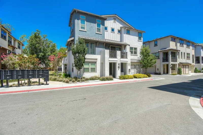 2941 Via Roma #28, Santa Clara, CA 95051