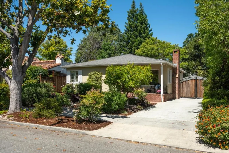 460 Matadero, Palo Alto, CA 94306