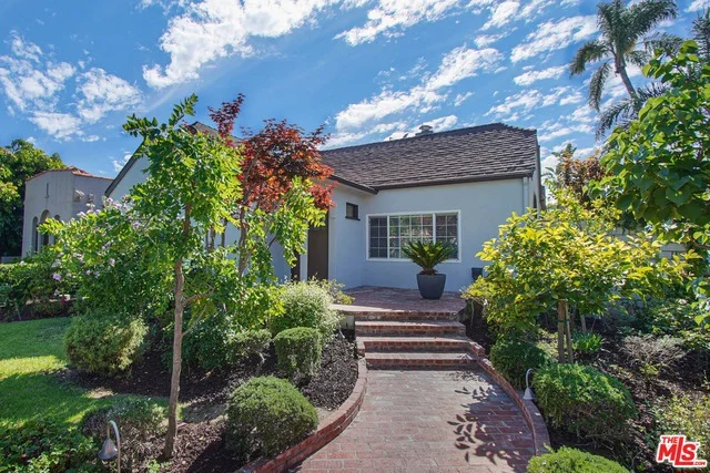 101 Lucerne, Los Angeles, CA 90004