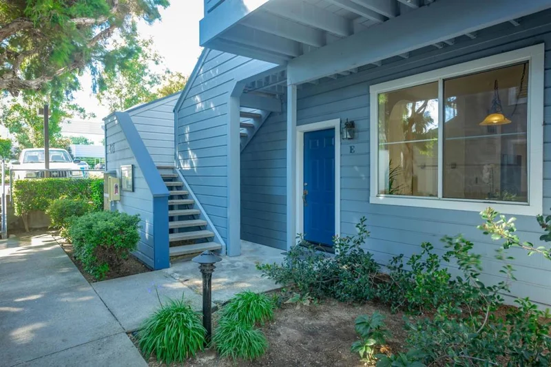 453 Cork Harbour, Redwood City, CA 94065