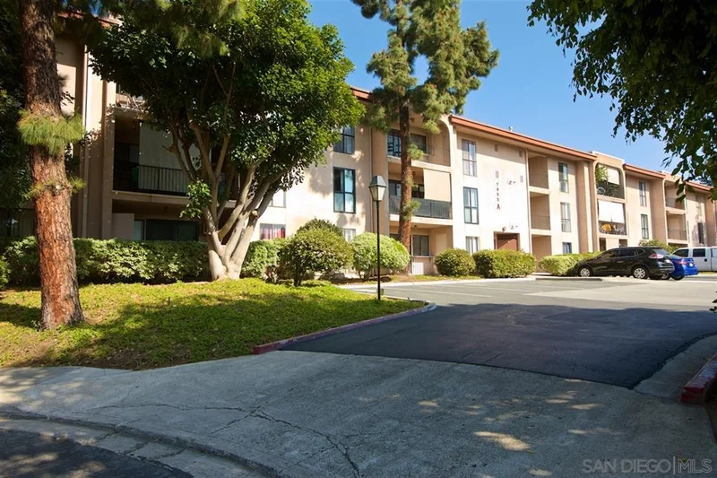 7855 Cowles Mountain Ct. #A-1, San Diego, CA 92119
