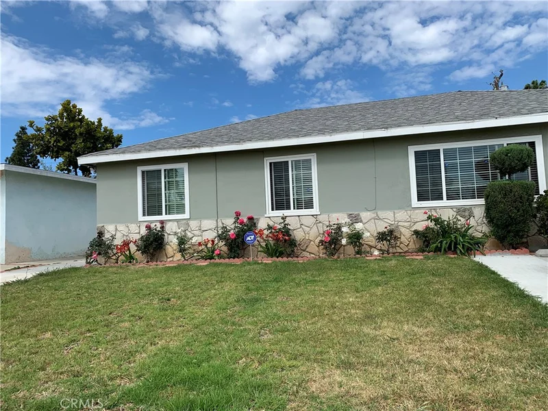 18809 Towne, Carson, CA 90746