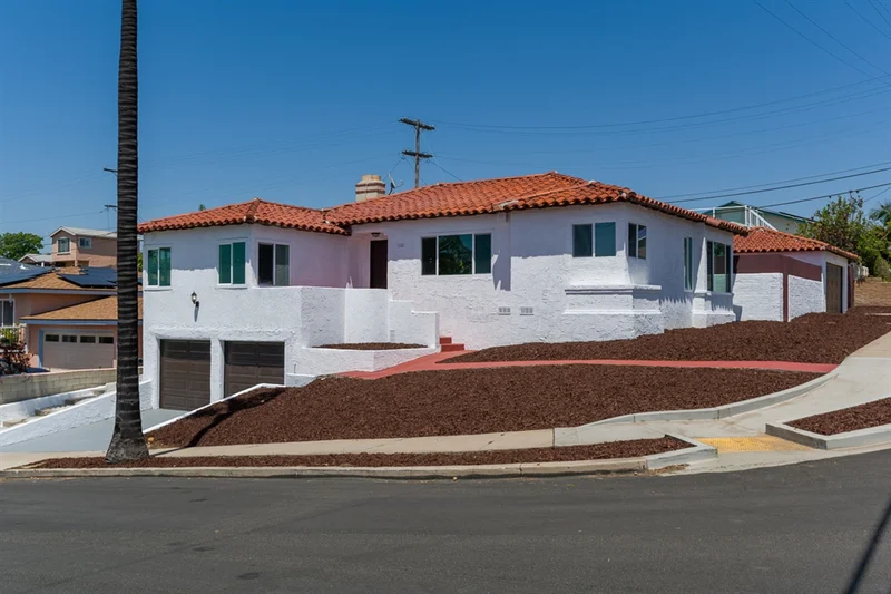 451 Las Flores Terrace, San Diego, CA 92114