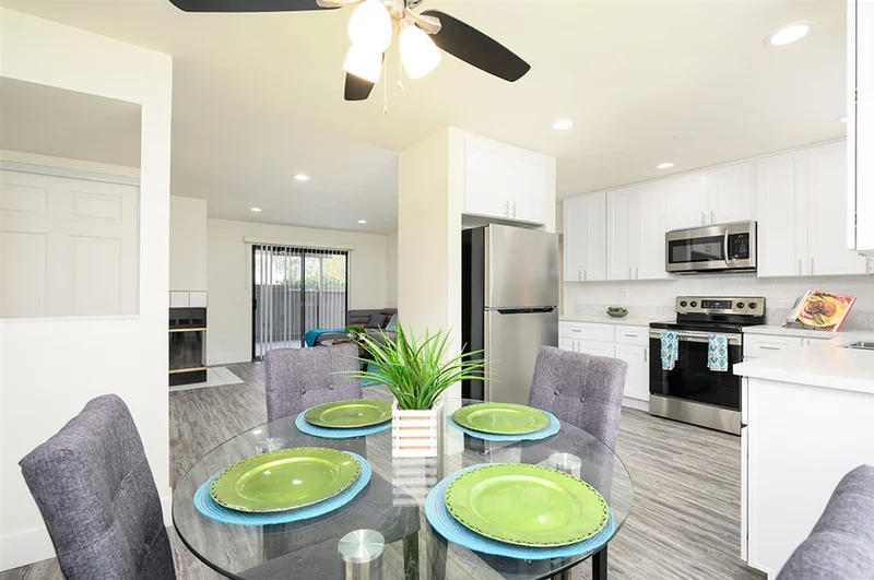 860 Melrose Avenue #E, Chula Vista, CA 91911