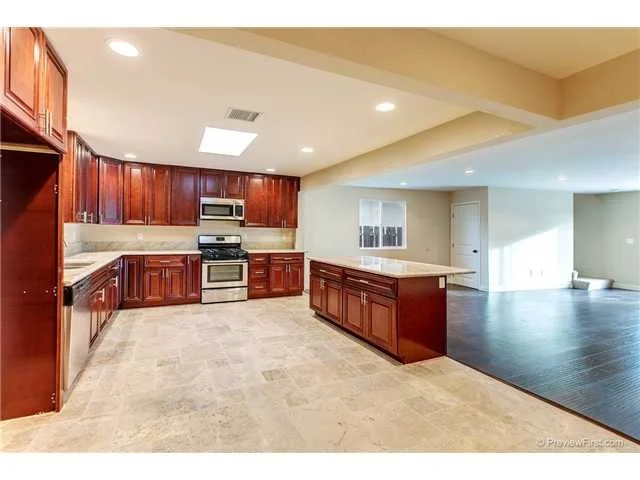 616 J St, Chula Vista, CA 91910