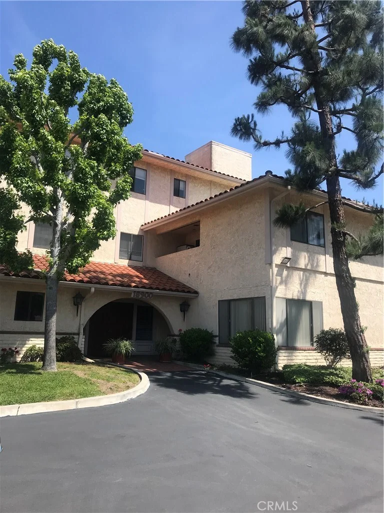 18900 Delaware #48, Huntington Beach, CA 92648