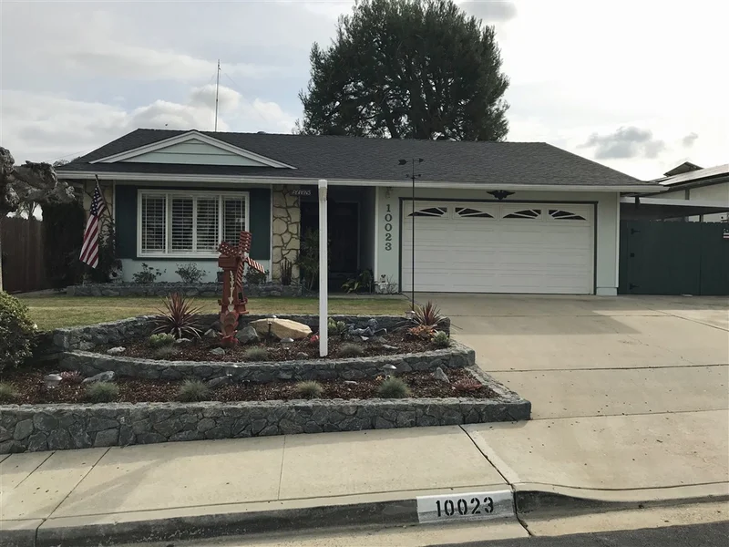 10023 Shaggybark Dr, Santee, CA 92071