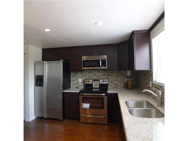 548 Hayward Place, Escondido, CA 92027