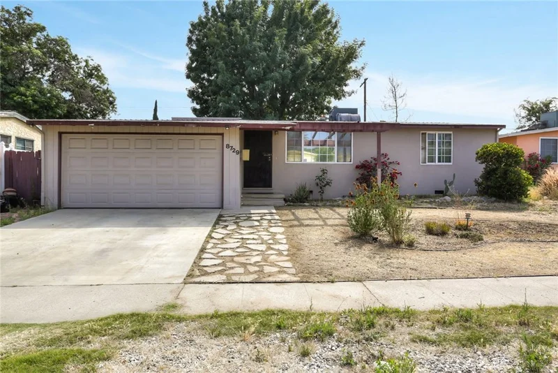 8729 Cantaloupe, Panorama City, CA 91402