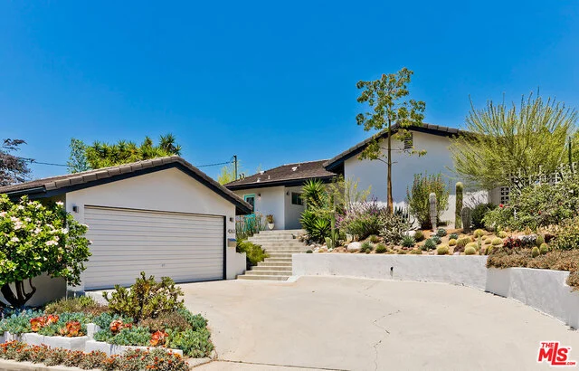 4263 Palmero, Los Angeles, CA 90065