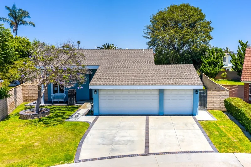 8711 Masters, Huntington Beach, CA 92646